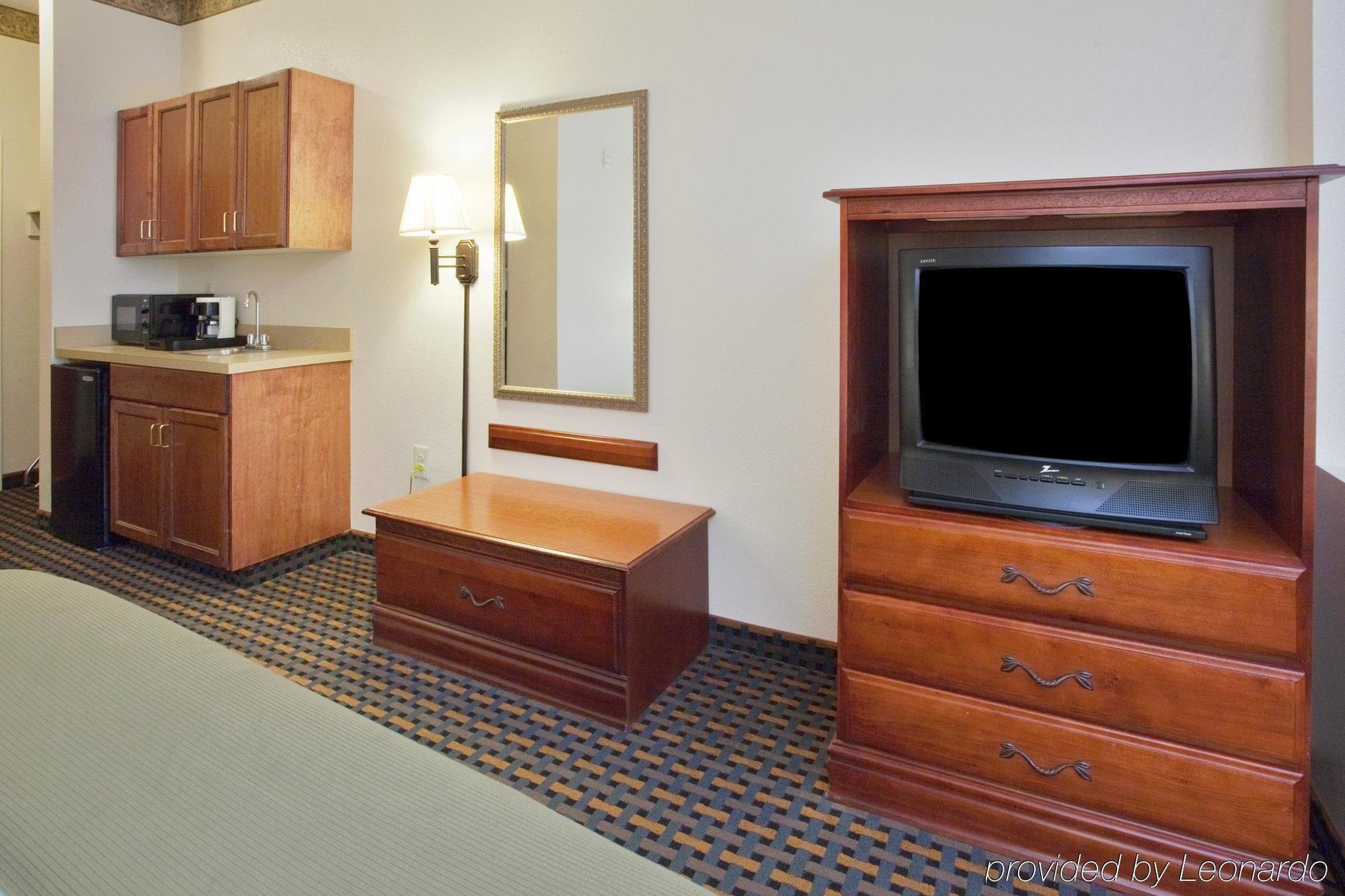 Holiday Inn Express Hotel & Suites Laurinburg By Ihg Szoba fotó