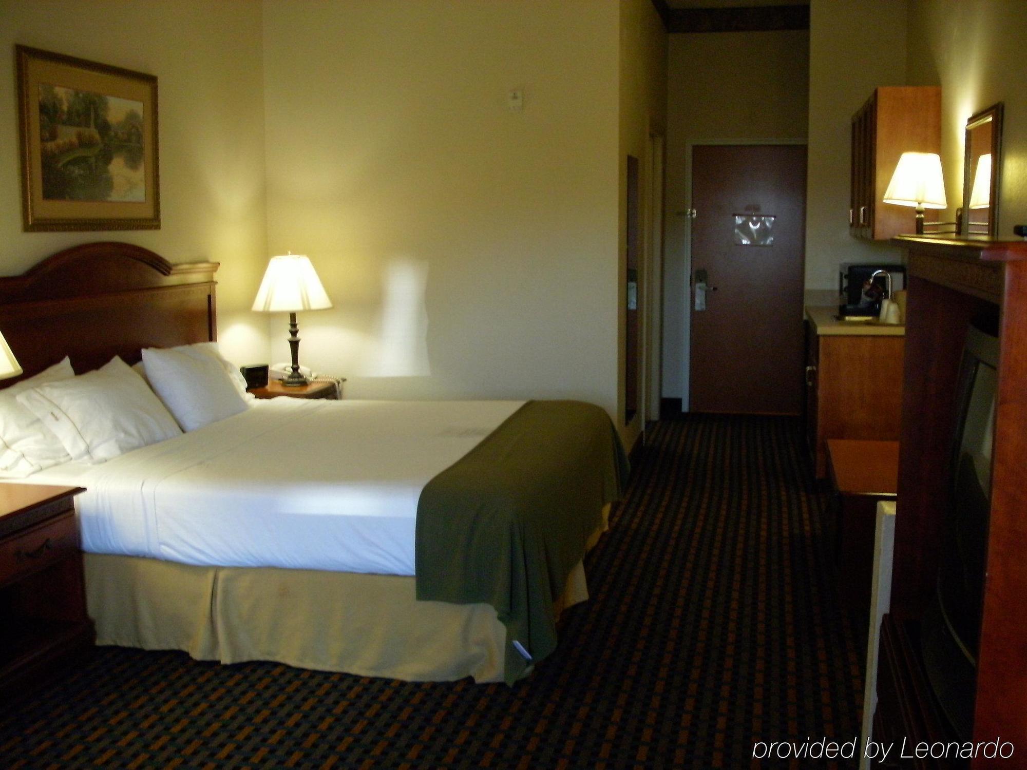 Holiday Inn Express Hotel & Suites Laurinburg By Ihg Kültér fotó