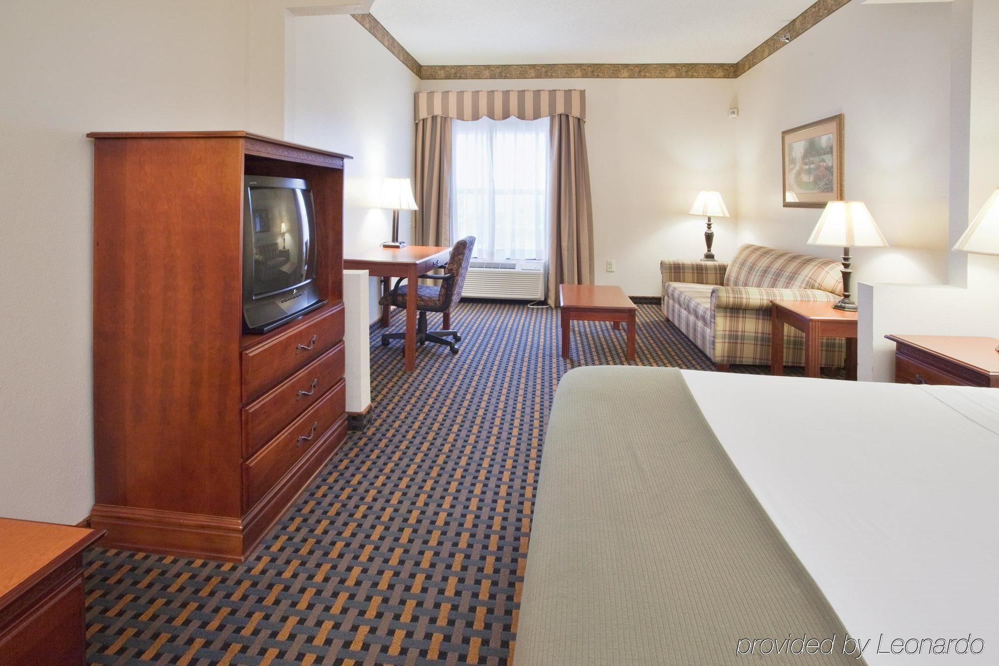 Holiday Inn Express Hotel & Suites Laurinburg By Ihg Kültér fotó