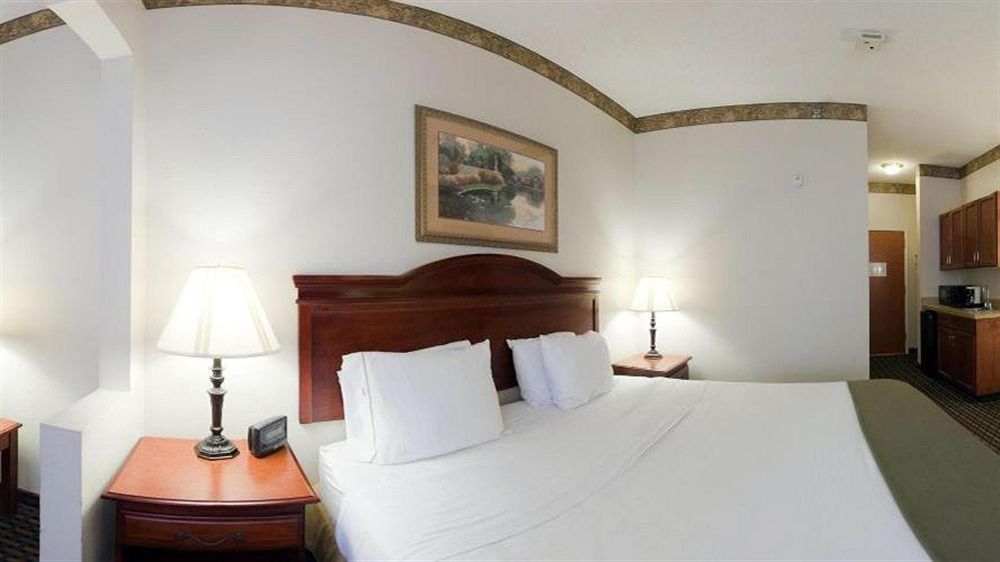 Holiday Inn Express Hotel & Suites Laurinburg By Ihg Kültér fotó