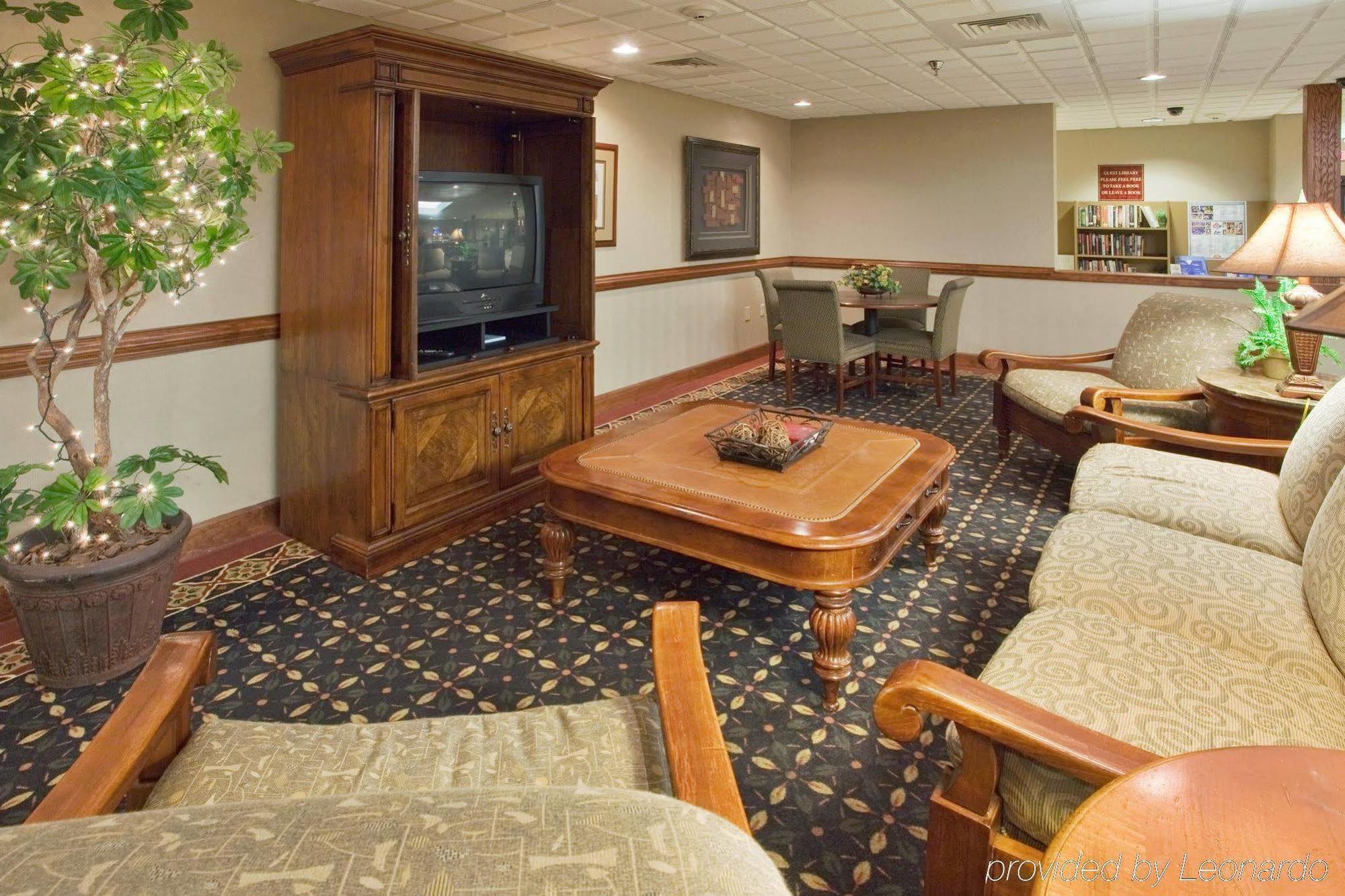Holiday Inn Express Hotel & Suites Laurinburg By Ihg Beltér fotó