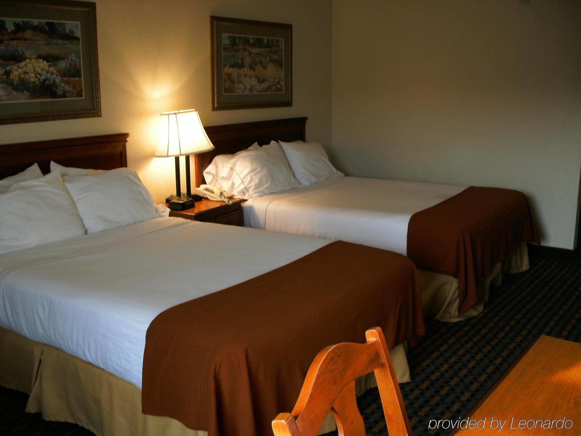 Holiday Inn Express Hotel & Suites Laurinburg By Ihg Kültér fotó